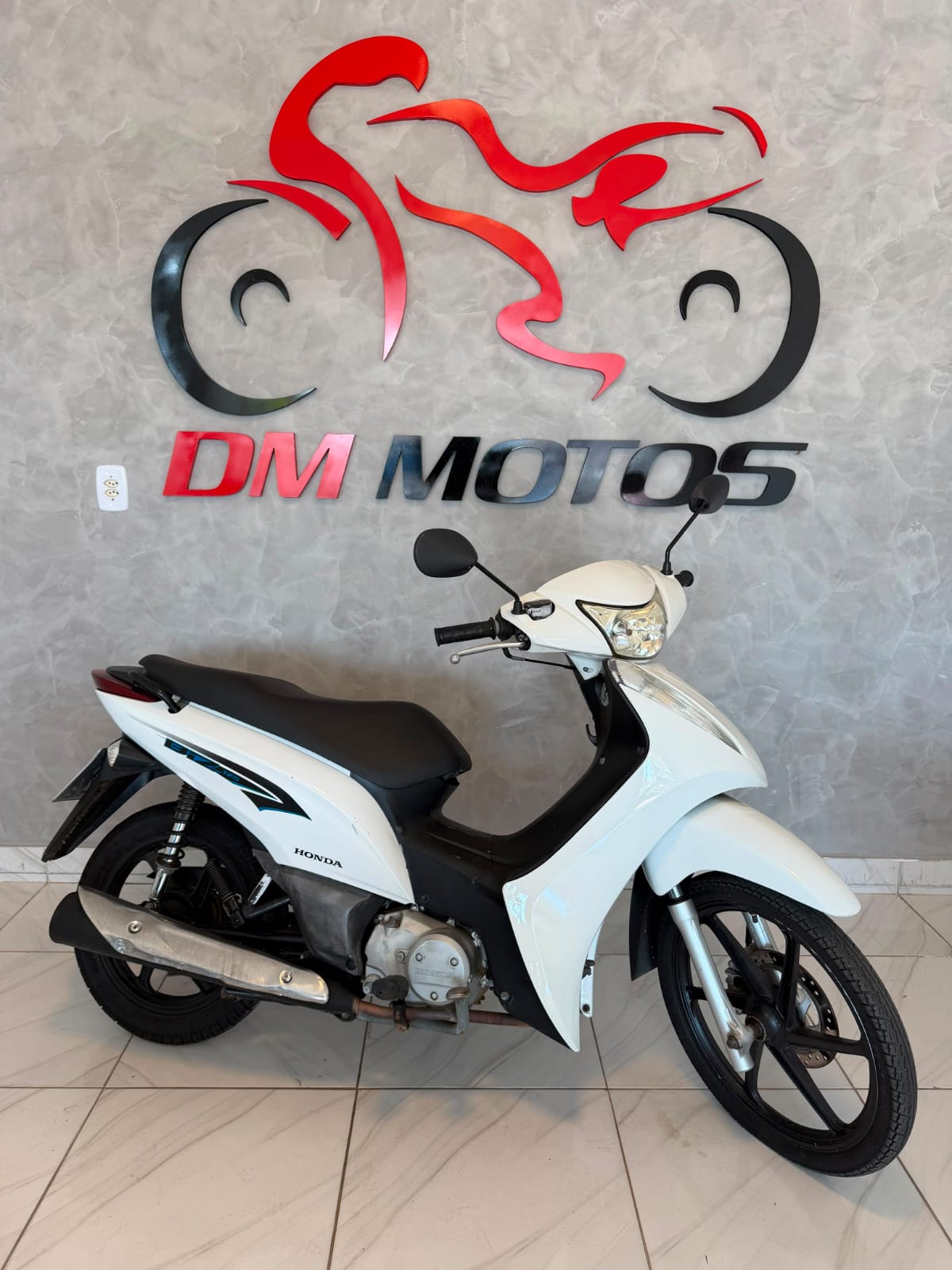 Honda Biz 125 2014 Branca